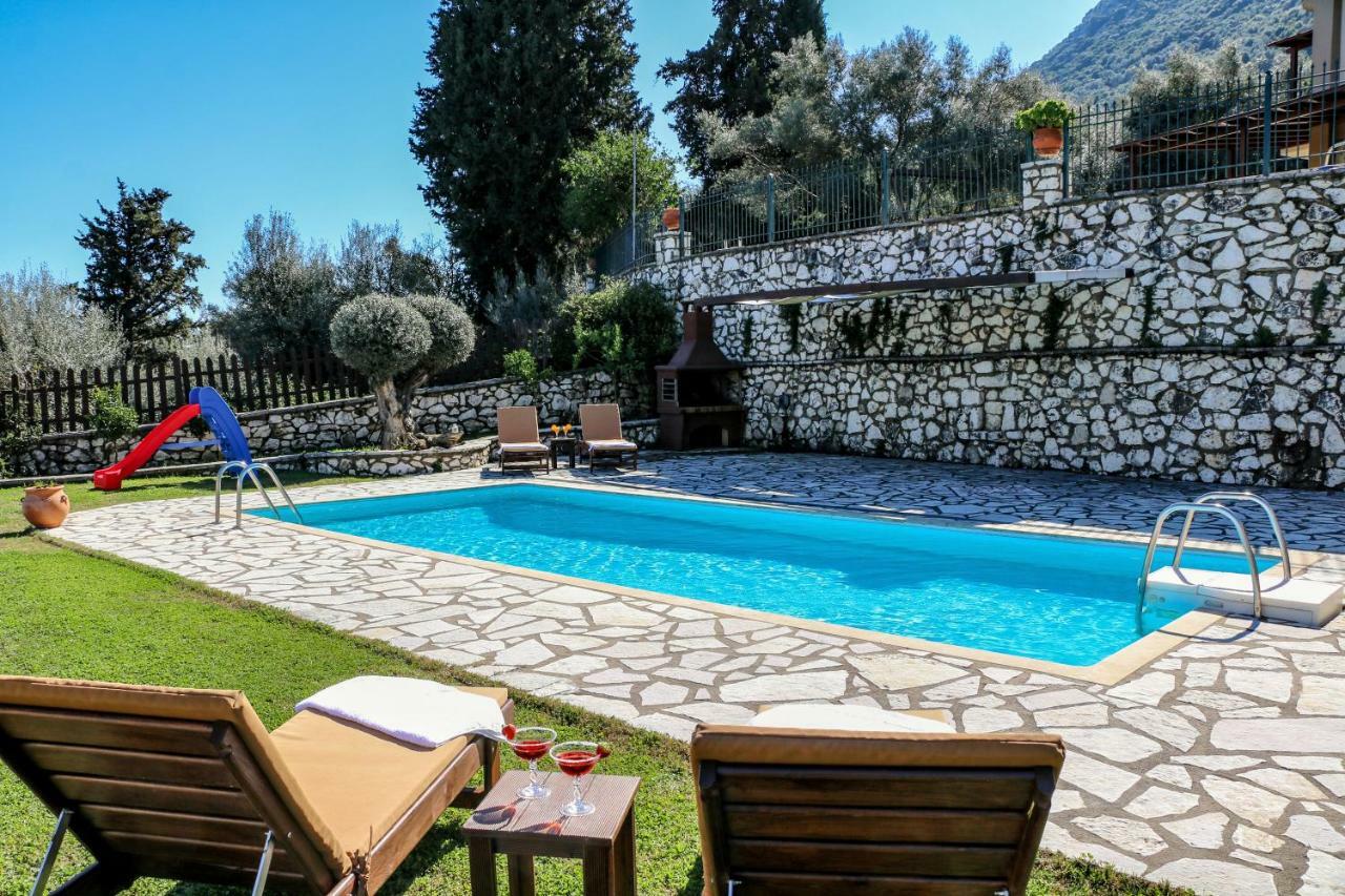 Villa Summer Breeze Nikiana Exterior foto